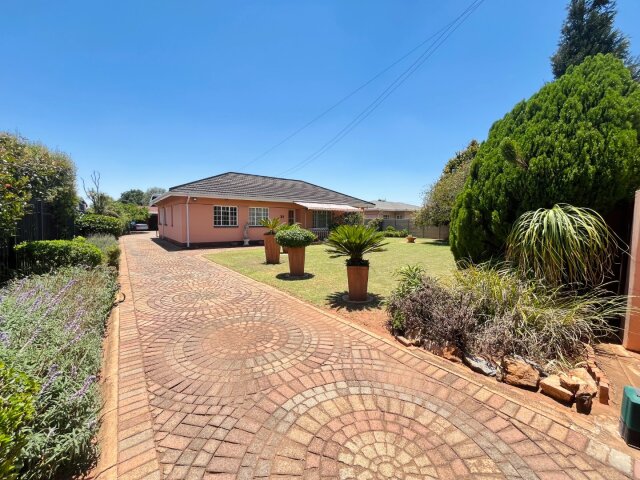 <!--[if BLOCK]><![endif]--> 31  Main Reef Road, Witpoortjie,  Roodepoort <!--[if ENDBLOCK]><![endif]-->
